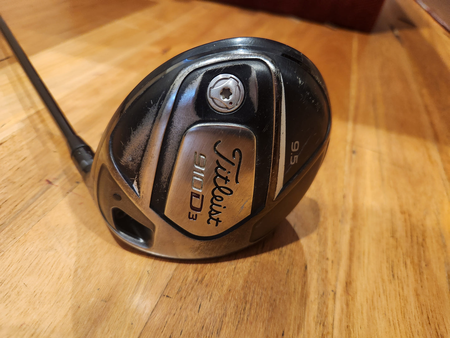 TITLEIST D910 9.5° DRIVER STIFF SHAFT