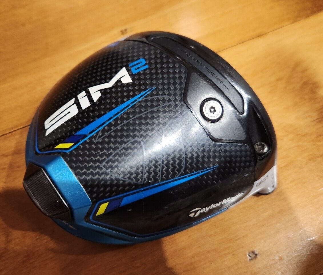 TAYLORMADE SIM2 9° DRIVER EXCELLENT CONDITION CARONWOOD
