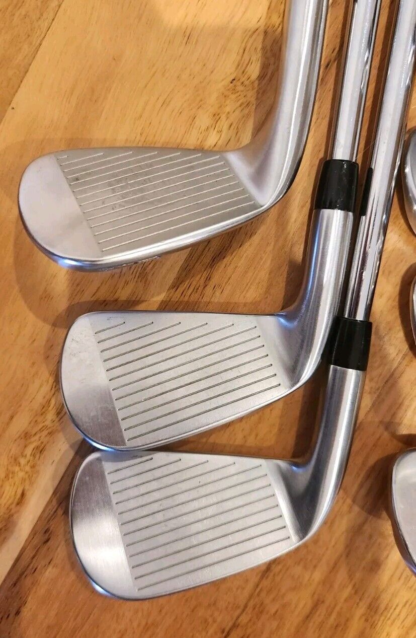 TITLEIST T100 4-PW IRONS - DYNAMIC GOLD X100 SHAFTS - 2023 VERSION