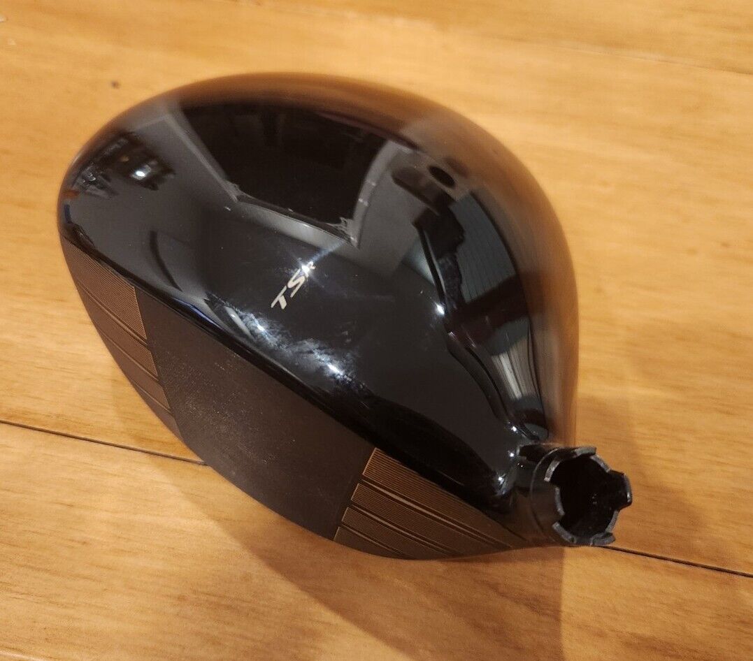 TITLEIST TSR4 9.0° - TOUR ISSUE RARE EXCELLENT- GOLF DRIVER HEAD ONLY