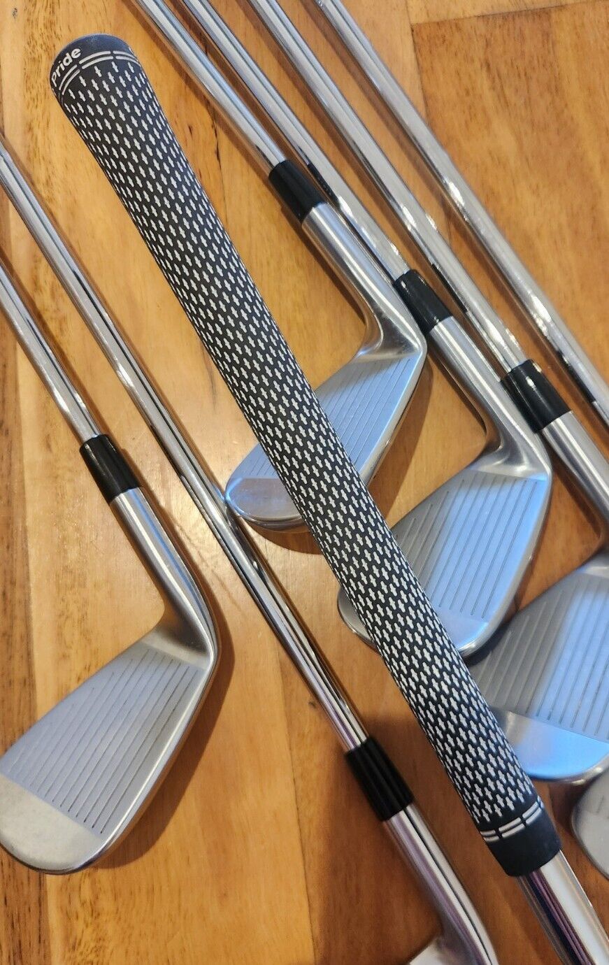 MIZUNO PRO 225 IRONS 5-GW - NIPPON NS PRO MODUS 3 TOUR 105R Regular Flex