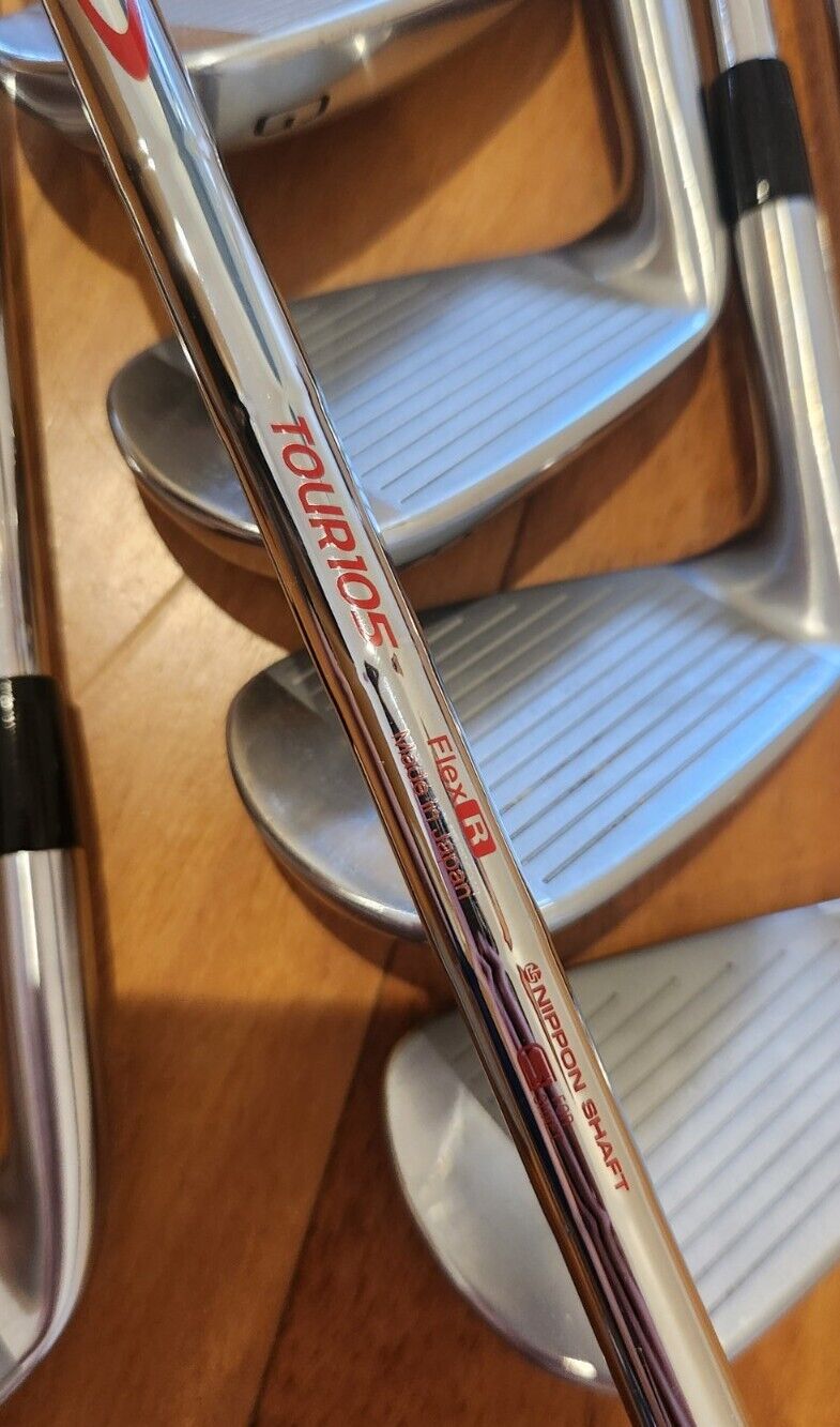 MIZUNO PRO 225 IRONS 5-GW - NIPPON NS PRO MODUS 3 TOUR 105R Regular Flex