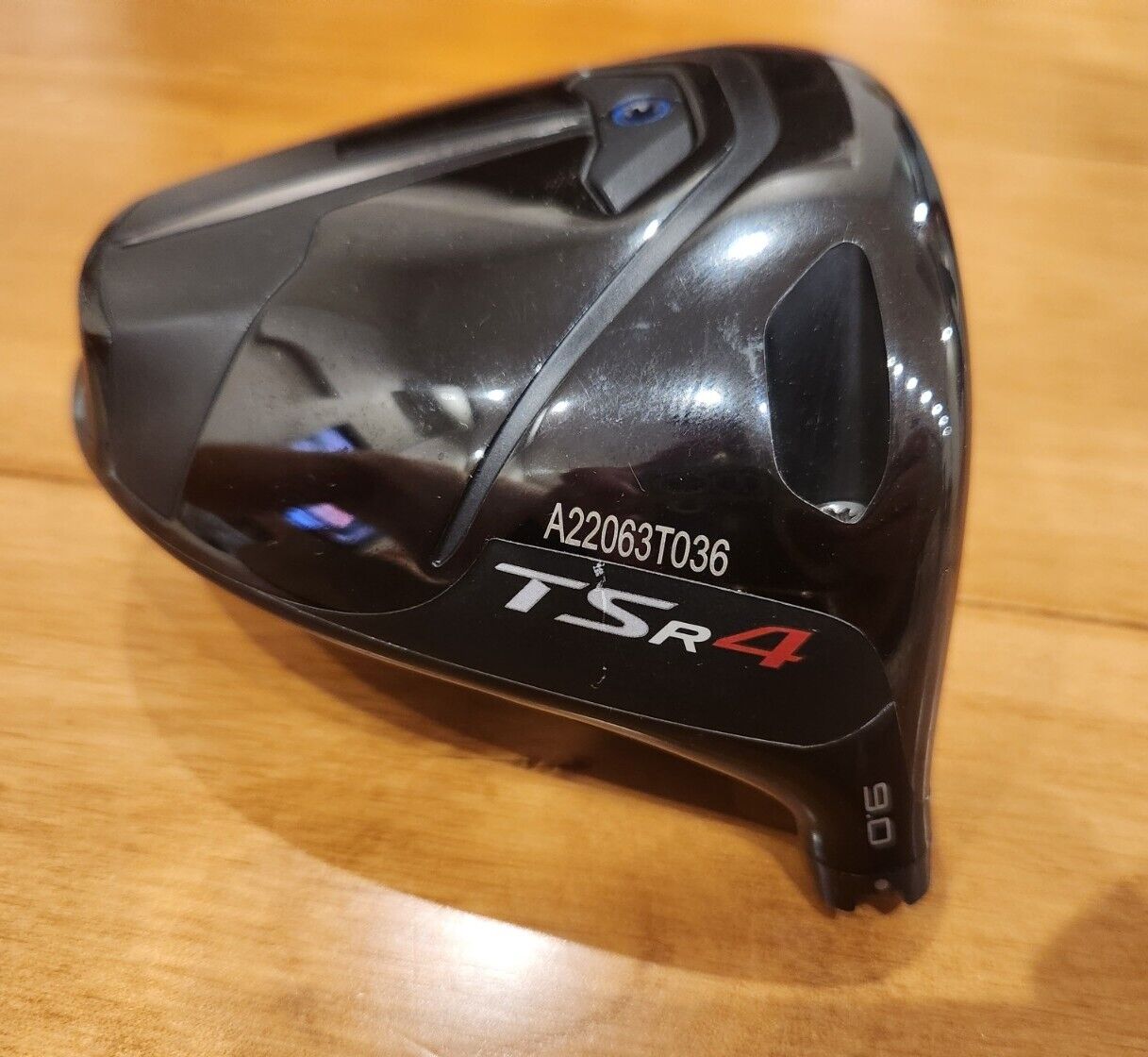 TITLEIST TSR4 9.0° - TOUR ISSUE RARE EXCELLENT- GOLF DRIVER HEAD ONLY