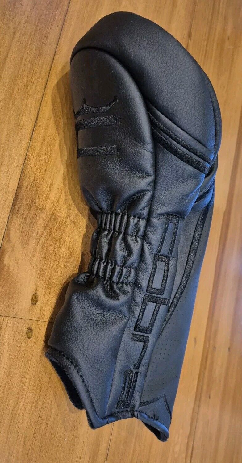 COBRA KING DARK SPEED Driver Head Cover - Headcover