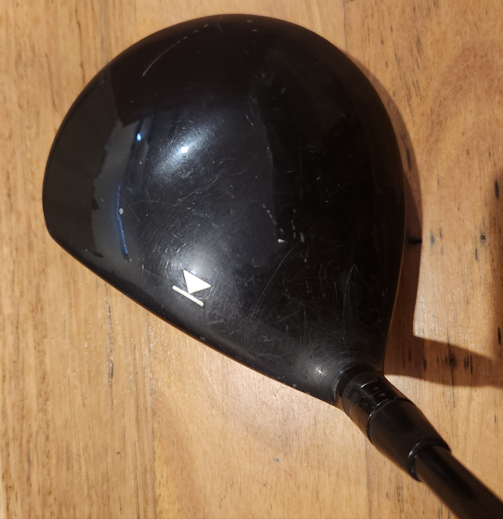 TITLEIST D910 9.5° DRIVER STIFF SHAFT