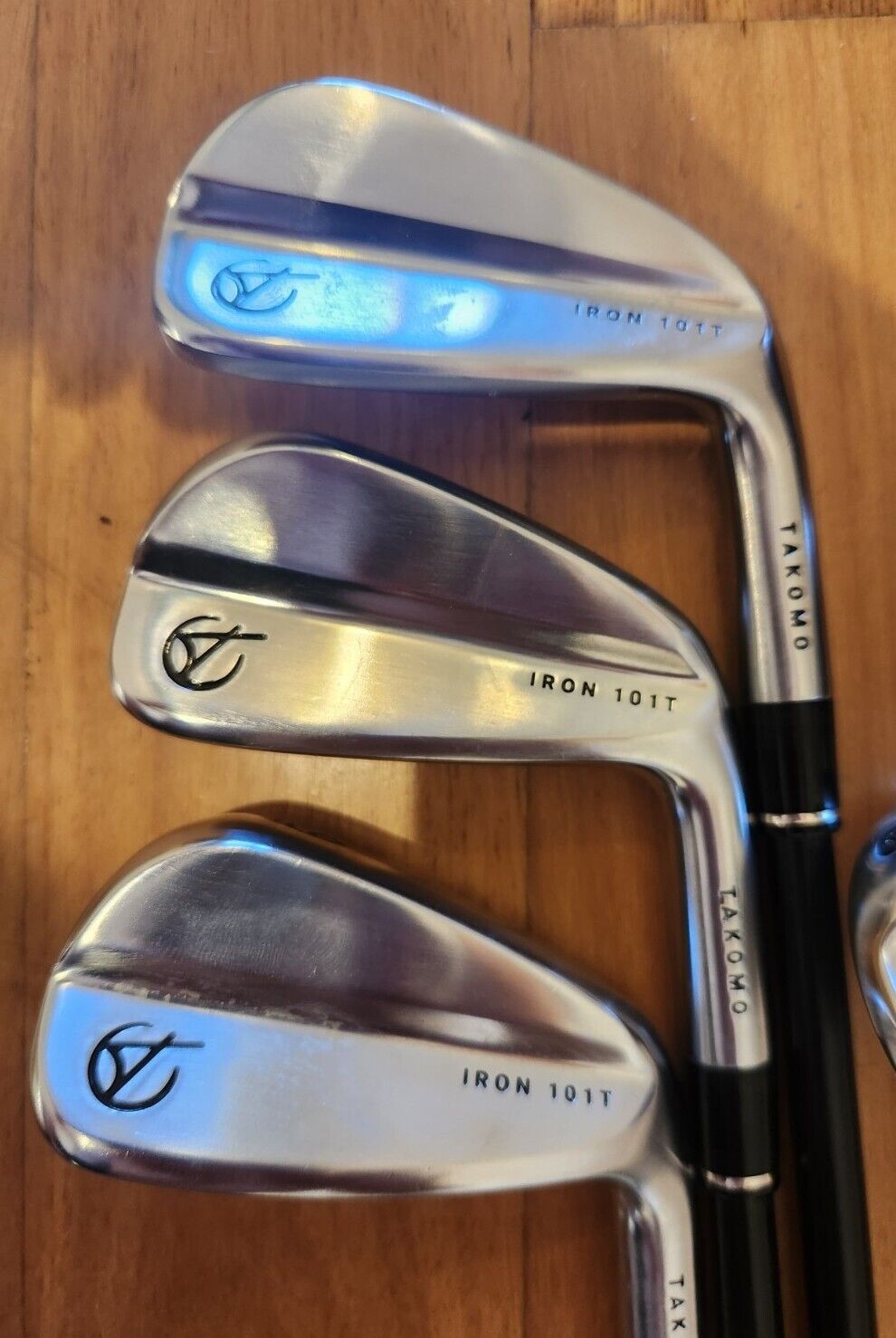 TAKOMO 101T IRONS 4-PW - PROJECT X LZ 6.0 STIFF BLACKOUT