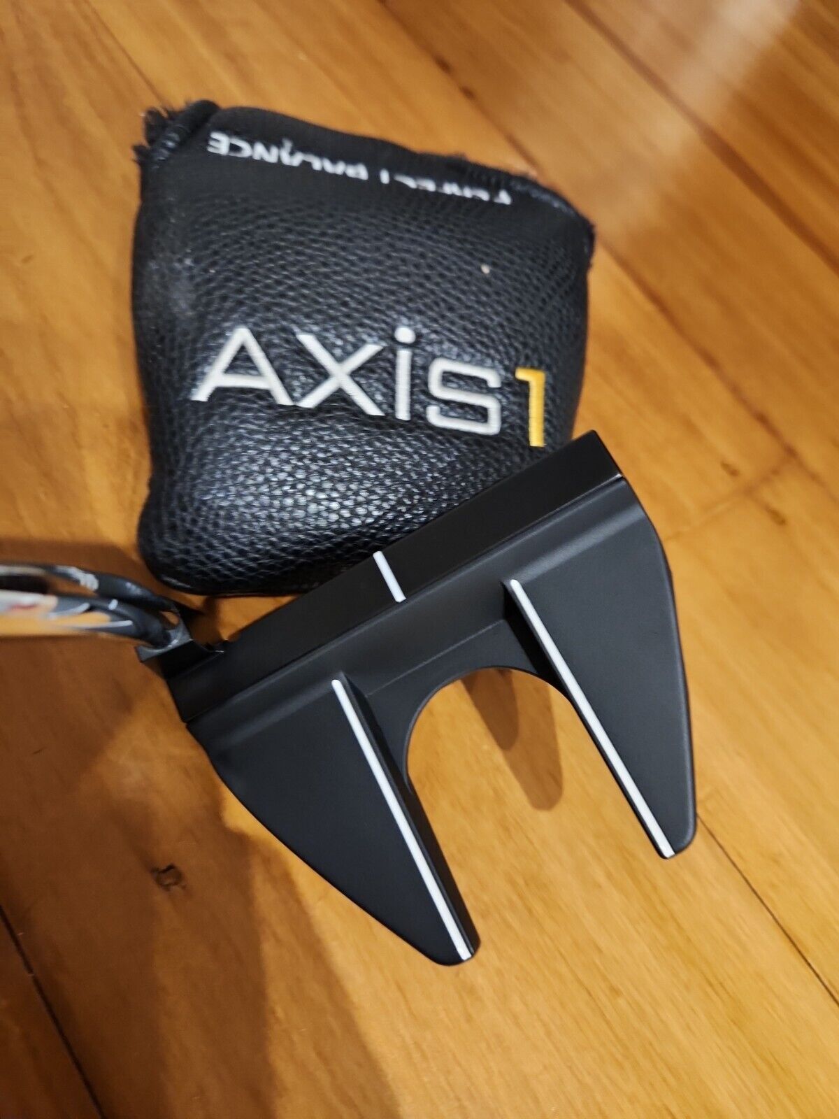 AXIS 1 ROSE PUTTER - Mint Condition