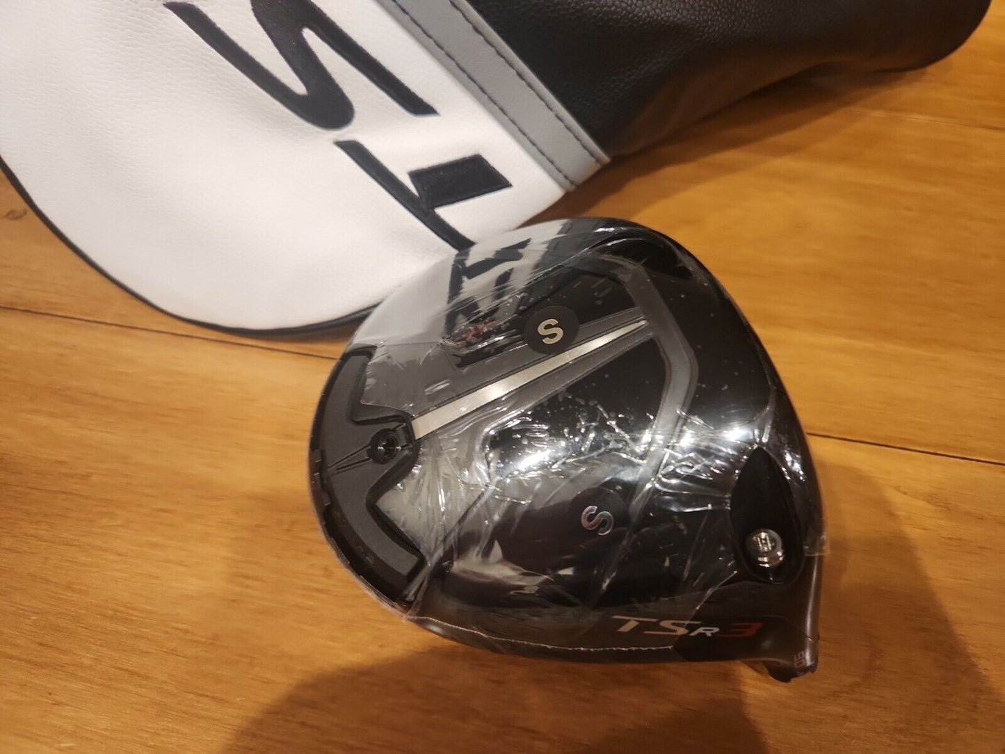 TITLEIST TSR3 9.0° - BRAND NEW - DRIVER HEAD