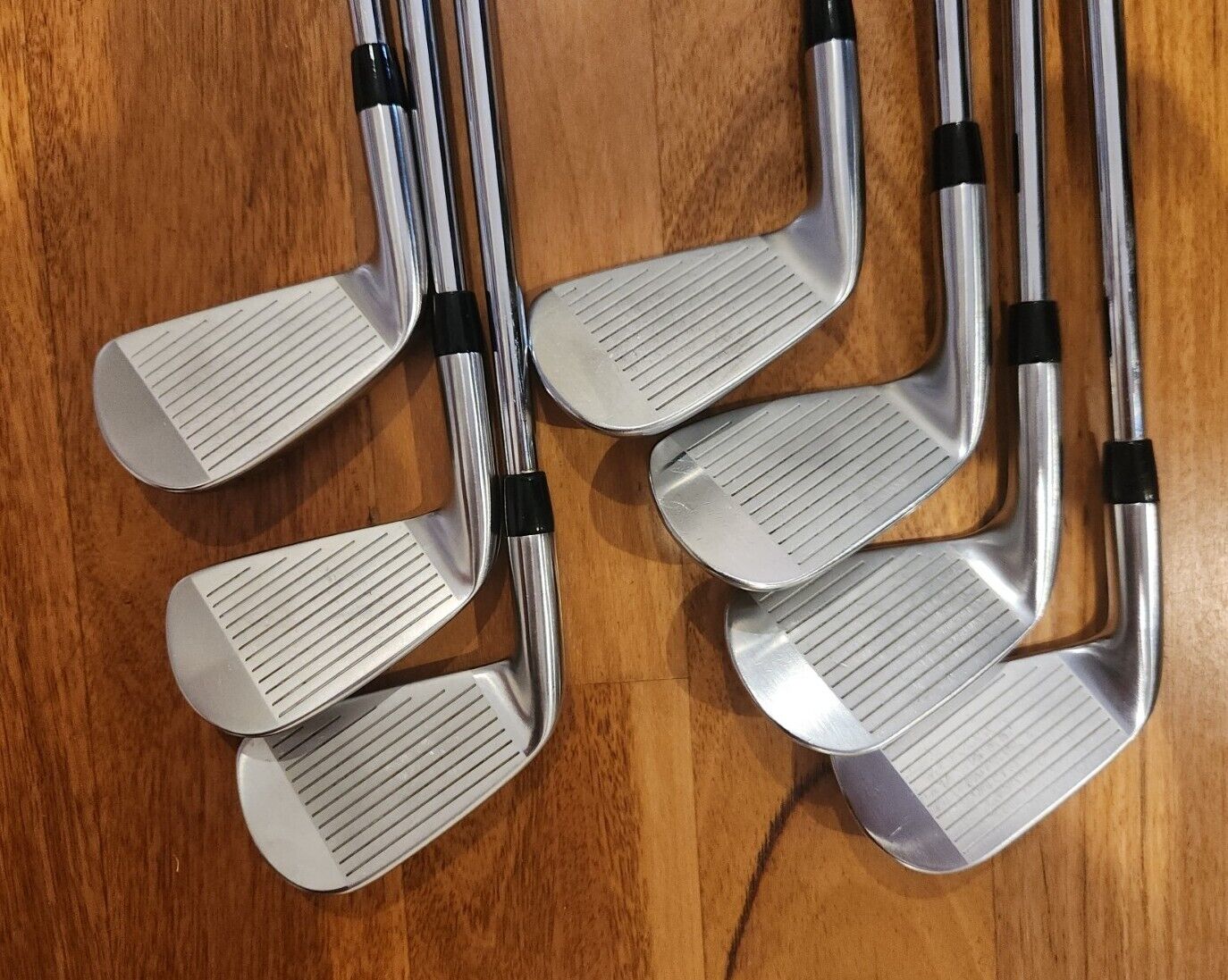 TITLEIST T100s 3-9 IRONS - Dynamic Gold AMT S300 STIFF Shafts