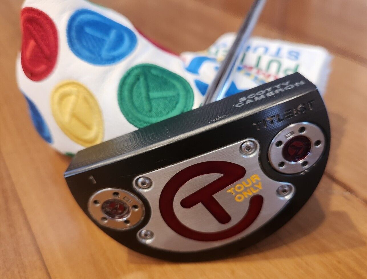 Sacoche Tommy Casquette Scotty Cameron 2024 - Circle T Camo - Style Camionneur Rétro - Snapback Réglable Scotty Cameron Circle T 2024 Sacoche Tommy Casquette Scotty Cameron 2024 - Circle T Camo - Style Camionneur Rétro - Snapback Réglable Scotty Cameron Circle T 2024