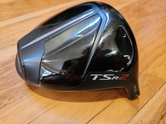 TITLEIST TSR2 9° - EXCELLENT CONDITION- DRIVER HEAD