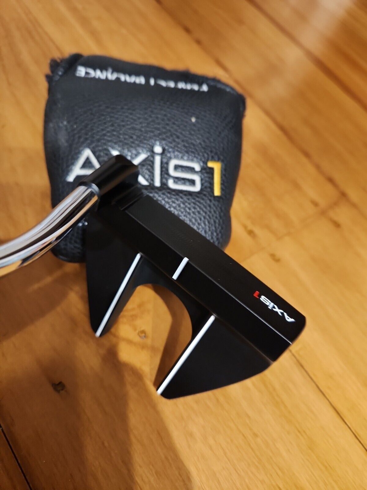 AXIS 1 ROSE PUTTER - Mint Condition