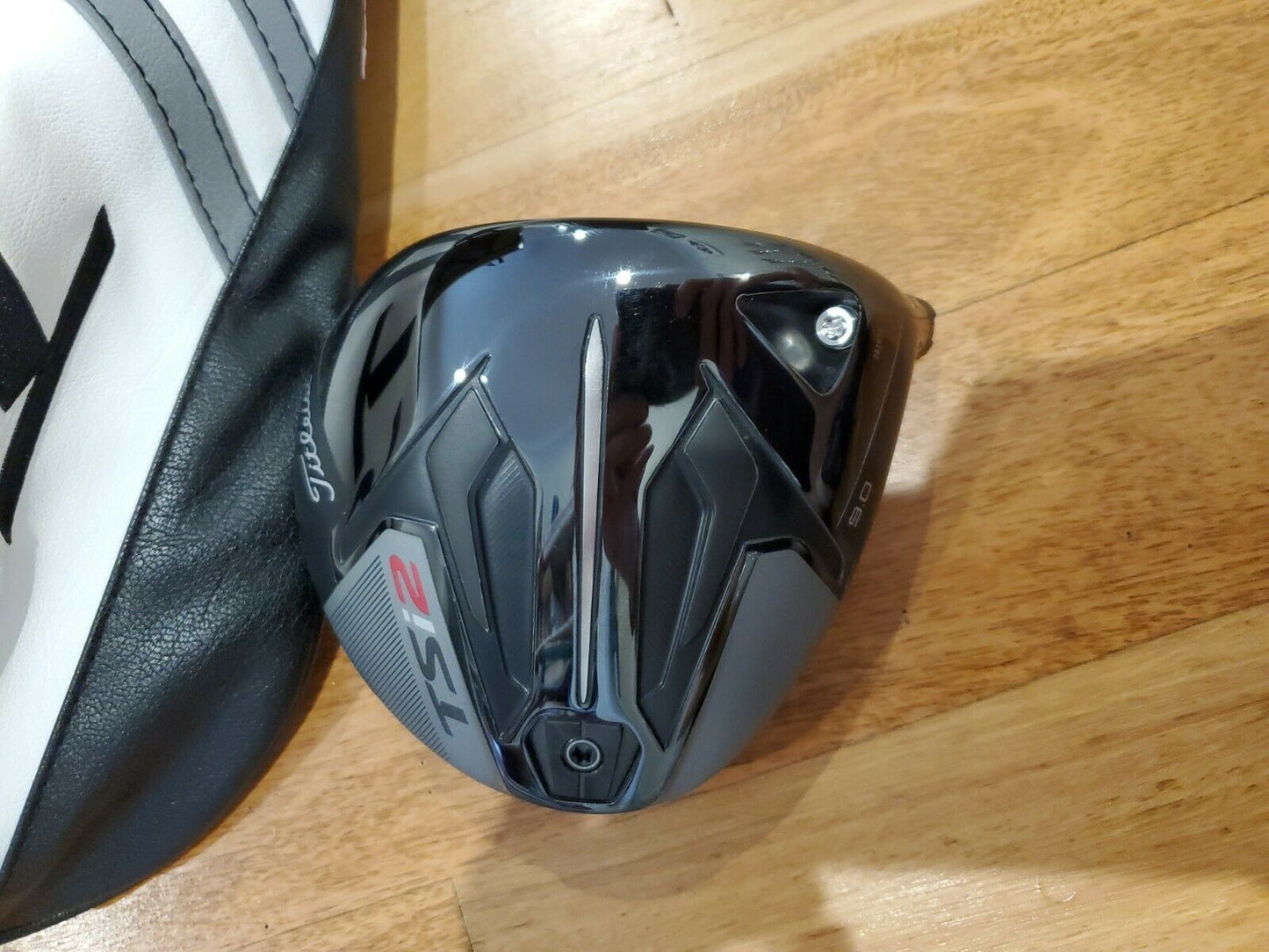 TITLEIST TSi2 9.0° - MINT CONDITION- DRIVER HEAD