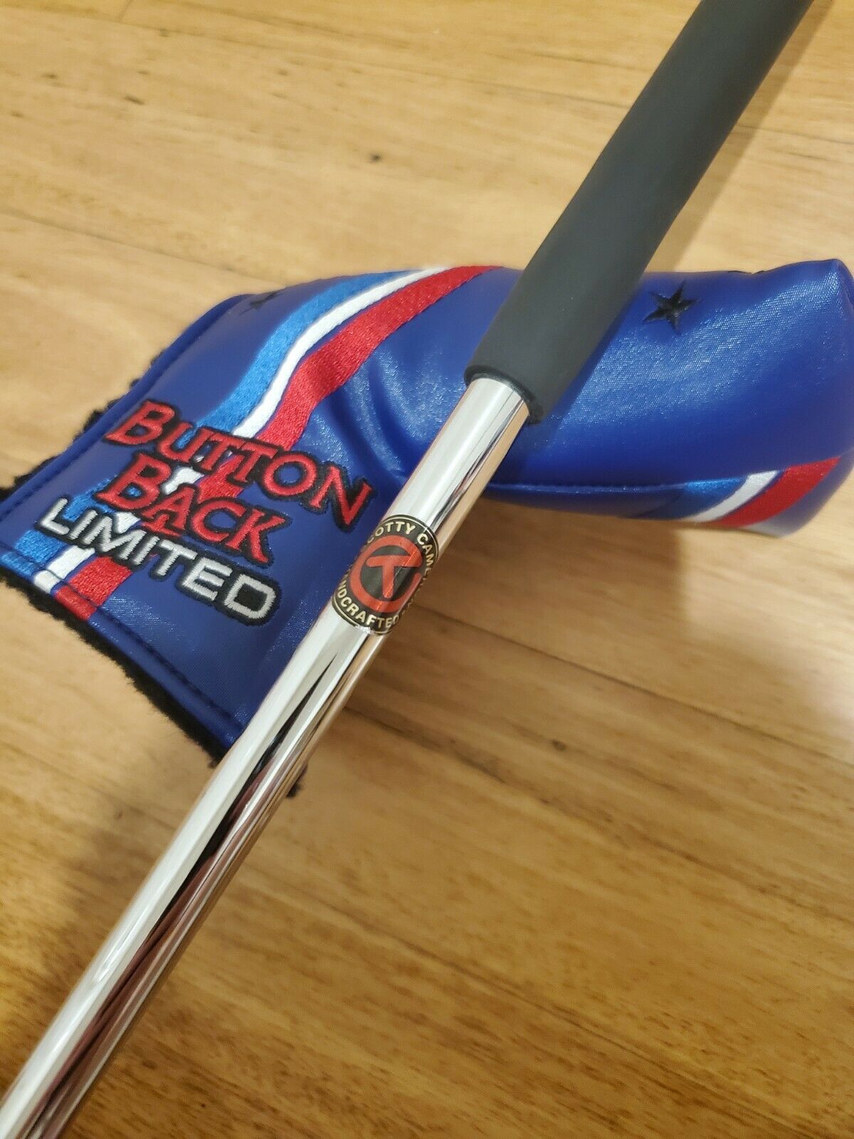 SCOTTY CAMERON CIRCLE T CHAMPIONS CHOICE BUTTON BACK NEWPORT BEACH PUTTER 35"