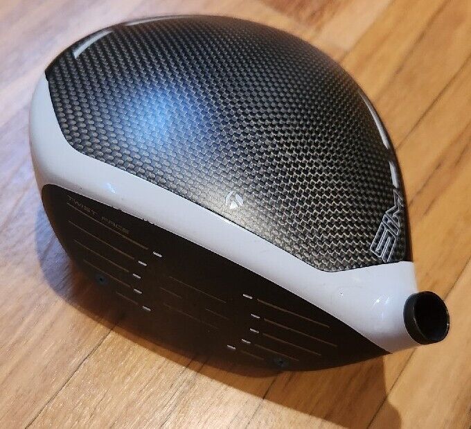 TAYLORMADE SIM 9° DRIVER TOUR ISSUE + T SERIAL