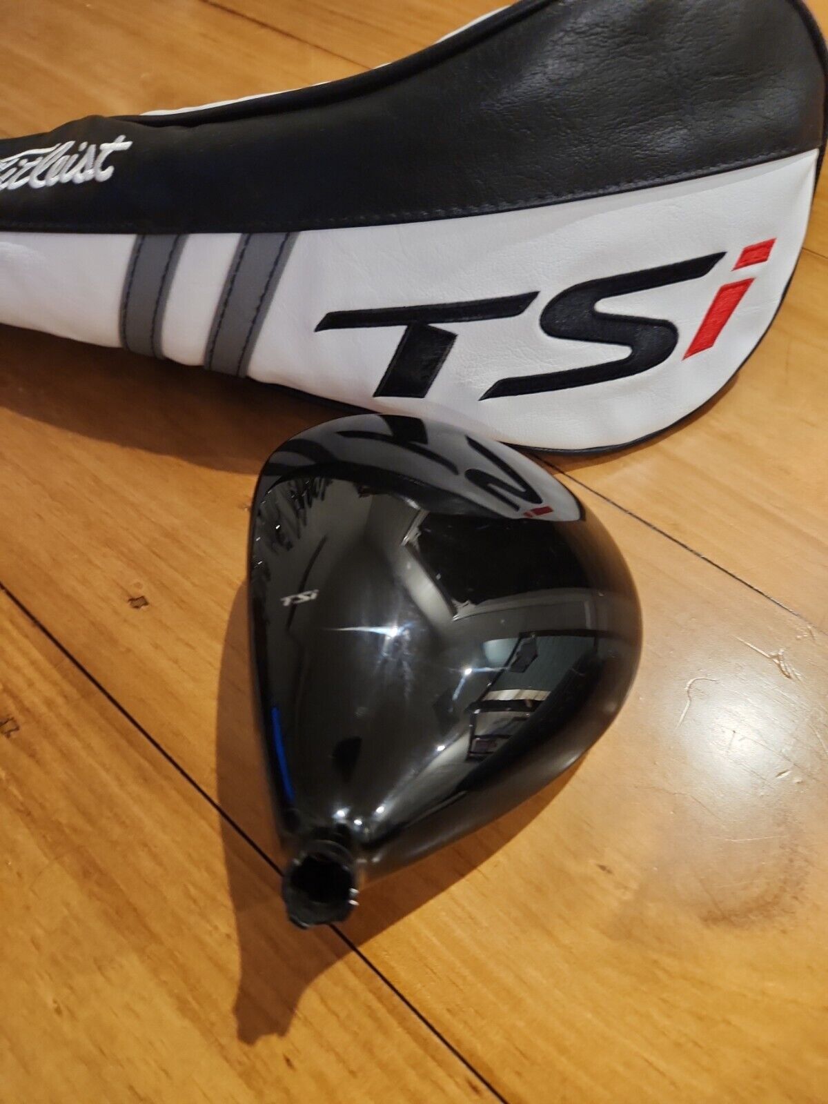 TITLEIST TSi3 9° - TOUR ISSUE T SERIAL- DRIVER HEAD