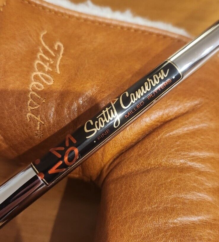 SCOTTY CAMERON NEWPORT HAND CRAFTED MILLED Titleist PUTTER - BUTTON BACK