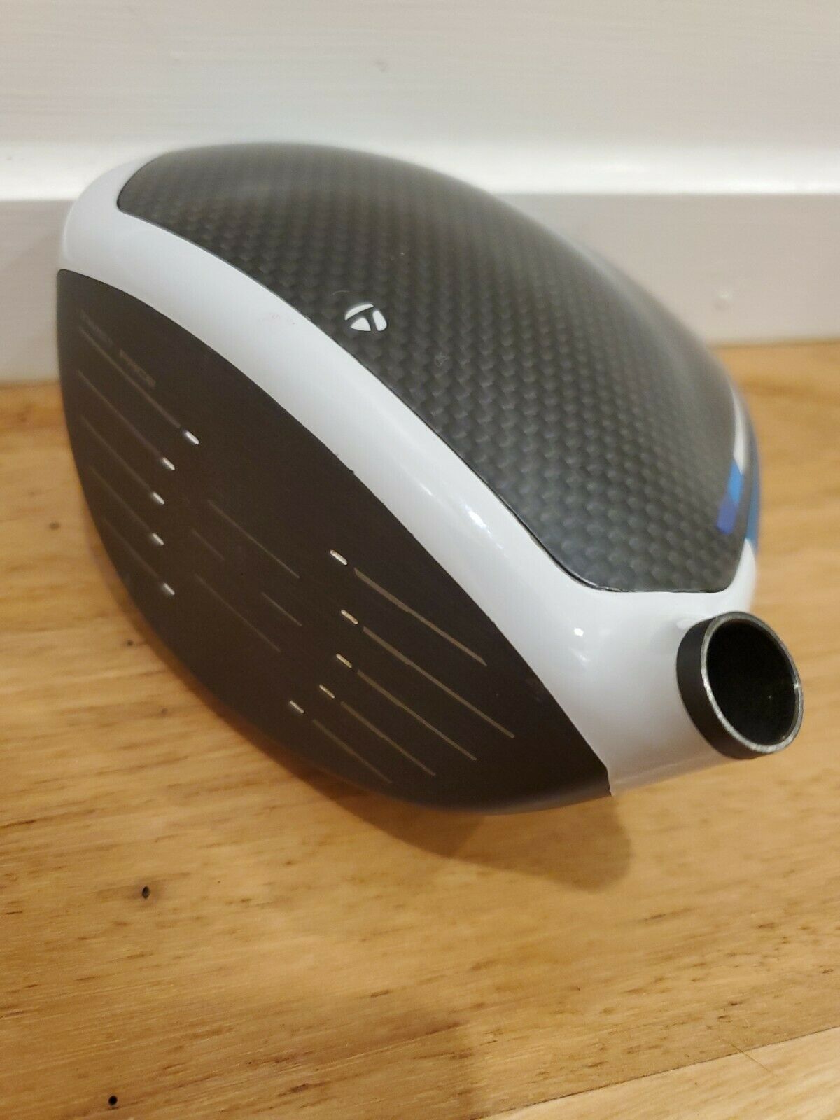 TAYLORMADE SIM 2 9° DRIVER HEAD ONLY EXCELLENT CONDITION (T-207)