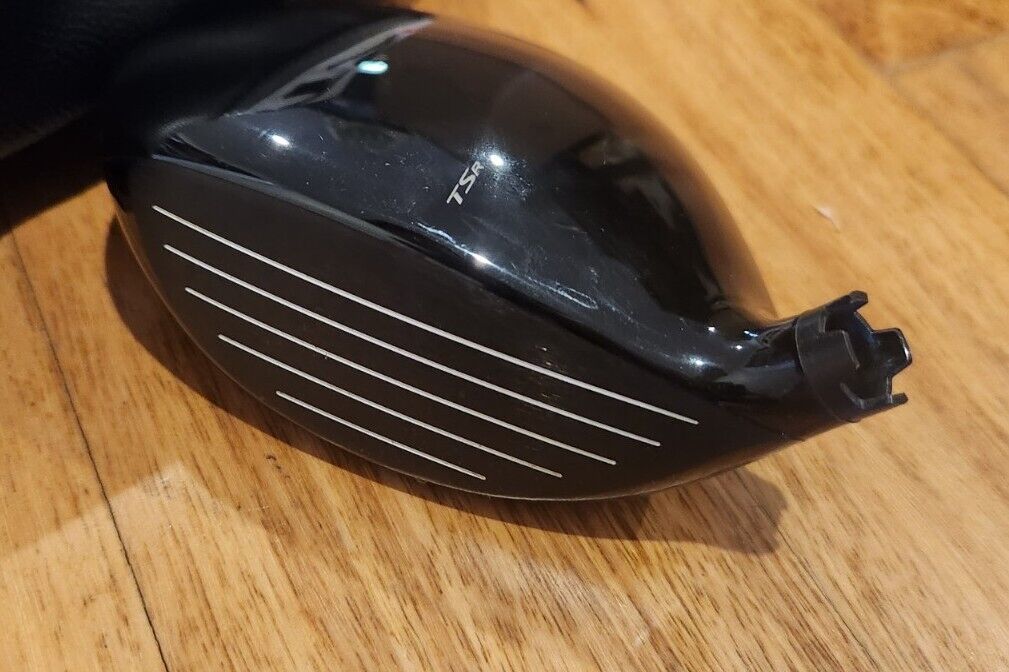 TITLEIST TSR2 + 13° TSR FAIRWAY 3 WOOD - Excellent