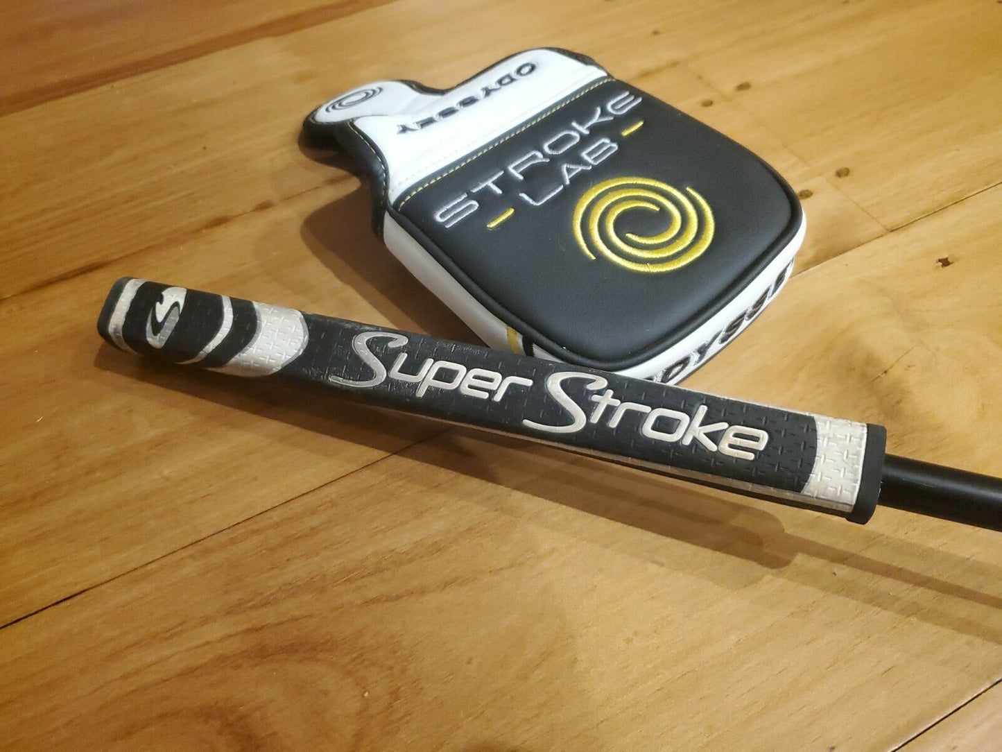 ODYSSEY STROKE LAB BIRD OF PREY PUTTER - MICROHINGE SUPER HIGH MOI