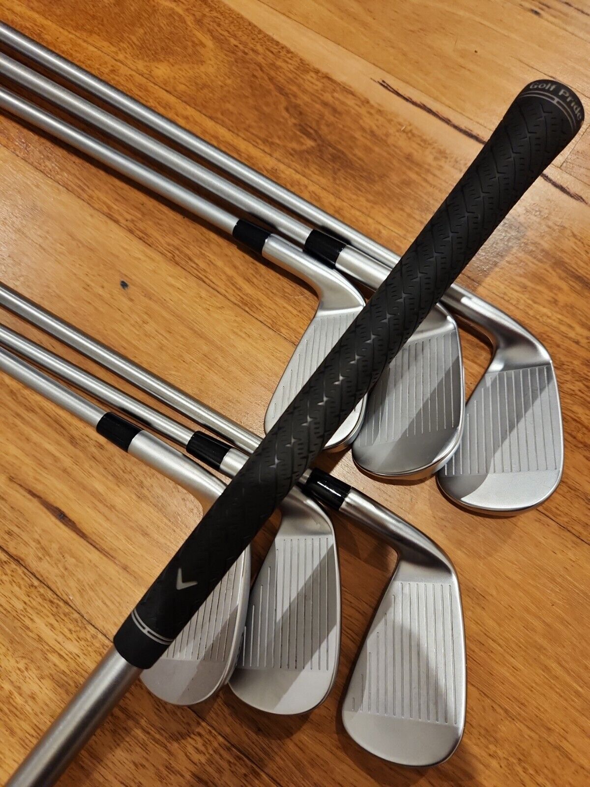 CALLAWAY APEX PRO  FORGED IRONS - 4I-PW - KBS C-Taper Lite 110 Stiff