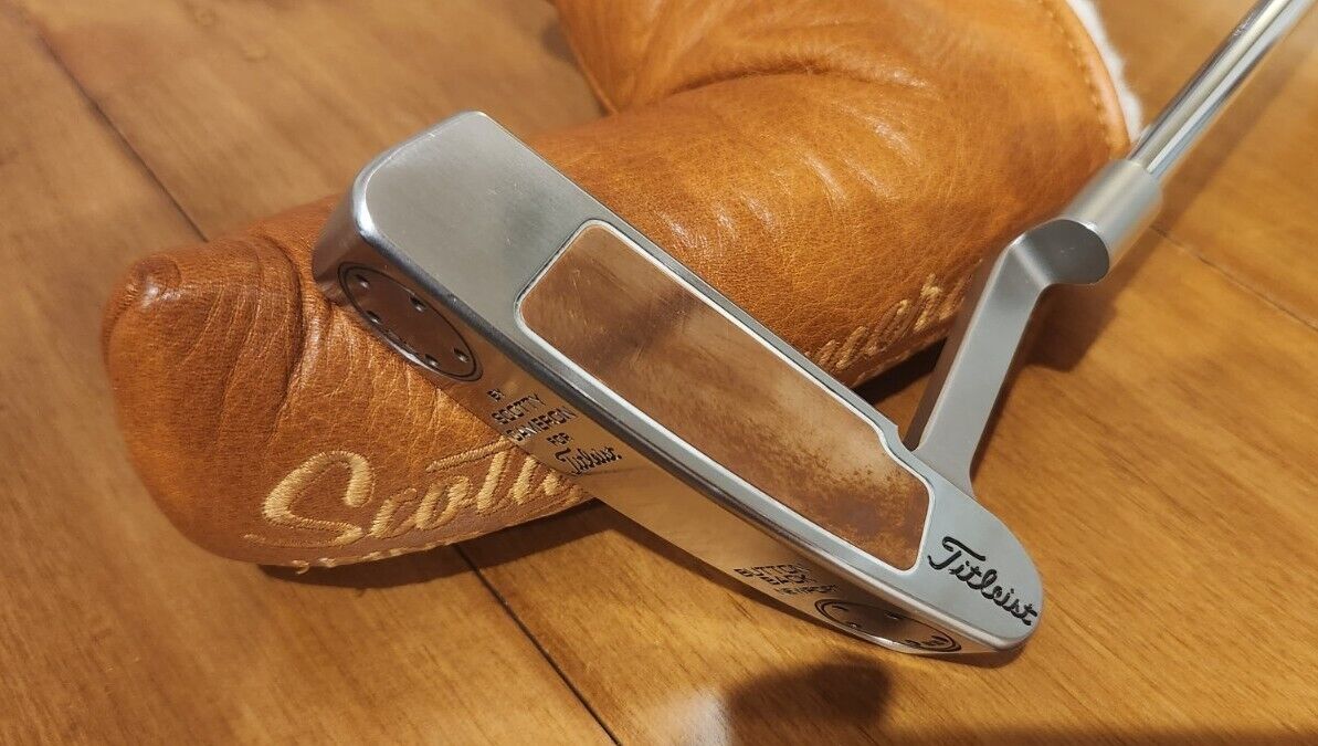 SCOTTY CAMERON NEWPORT HAND CRAFTED MILLED Titleist PUTTER - BUTTON BACK