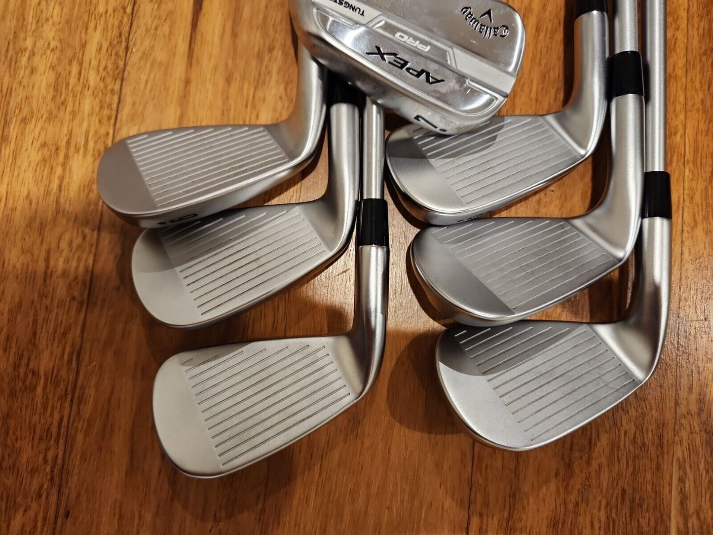 CALLAWAY APEX PRO  FORGED IRONS - 4I-PW - KBS C-Taper Lite 110 Stiff