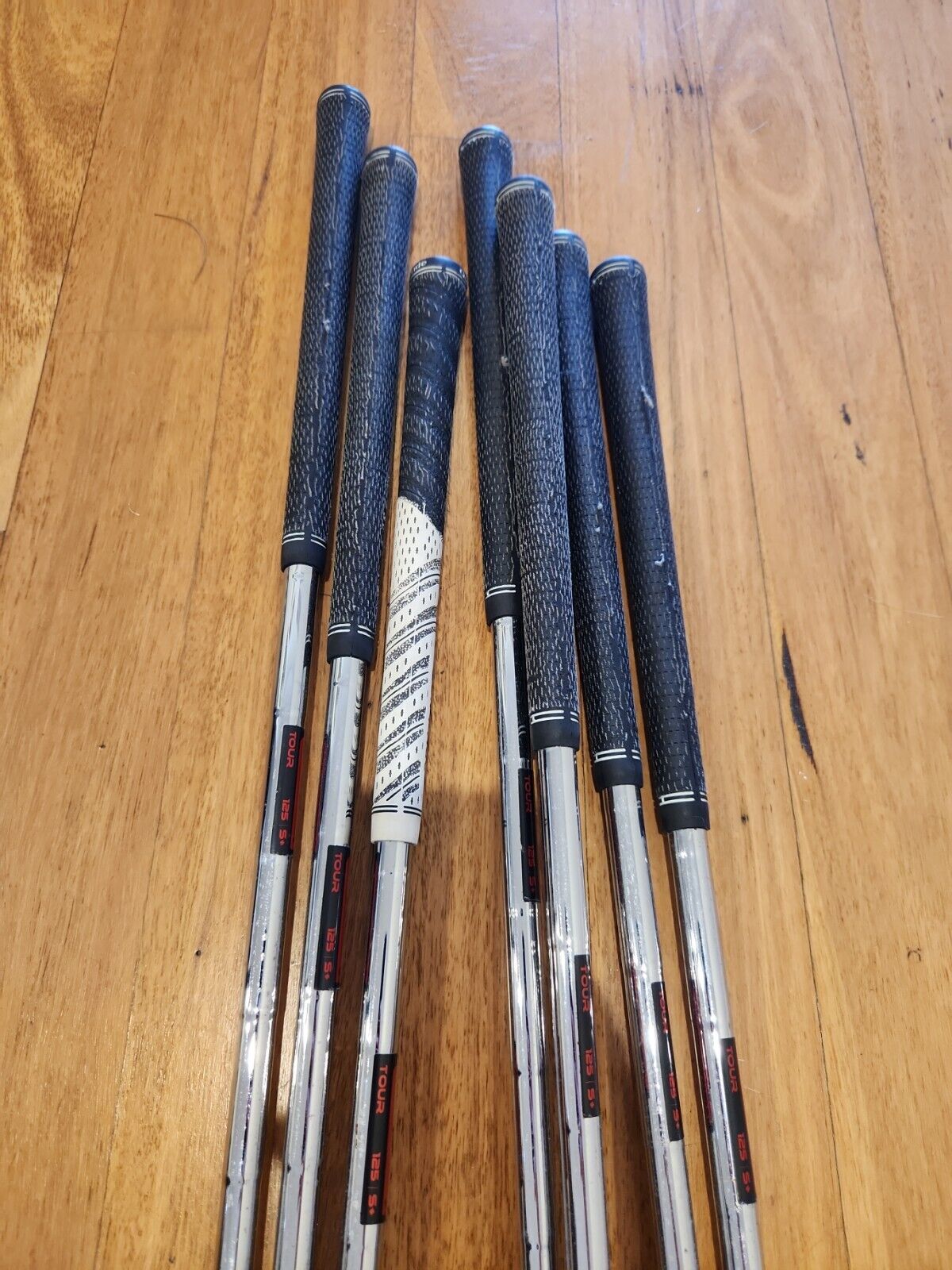 TITLEIST TMB 718 - 4-PW IRONS Set - KBS 125 S+ Shafts Stiff Plus