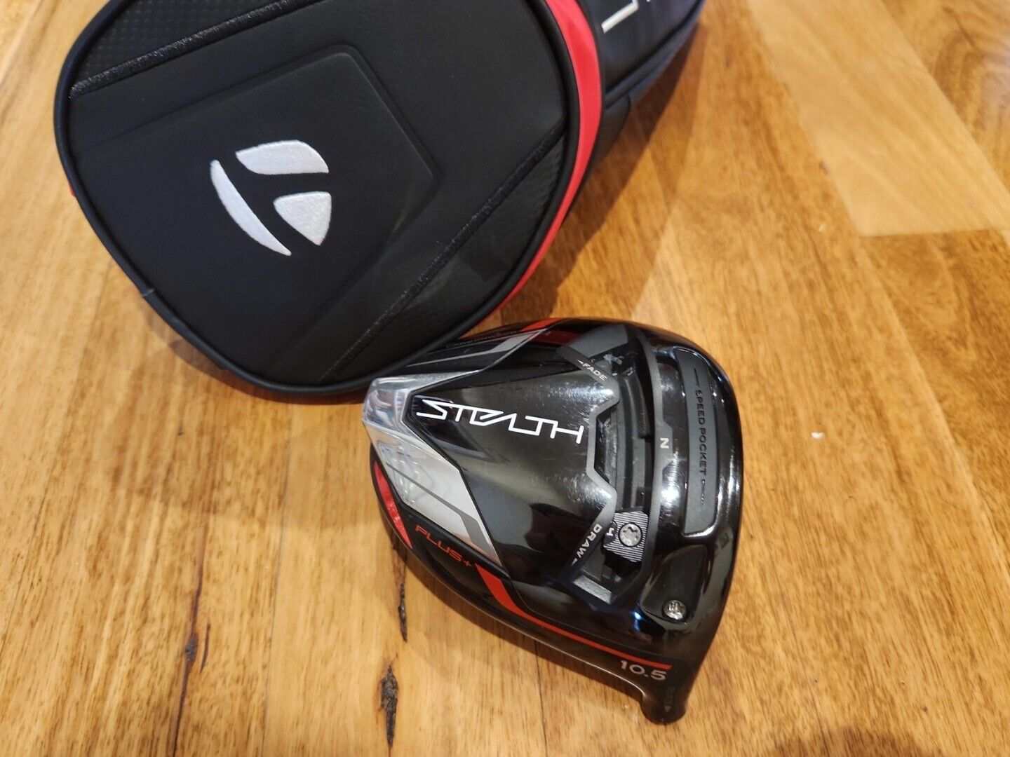 TOUR ISSUE TAYLORMADE STEALTH PLUS + 10.5° DRIVER EXCELLENT CONDITION CARONWOOD