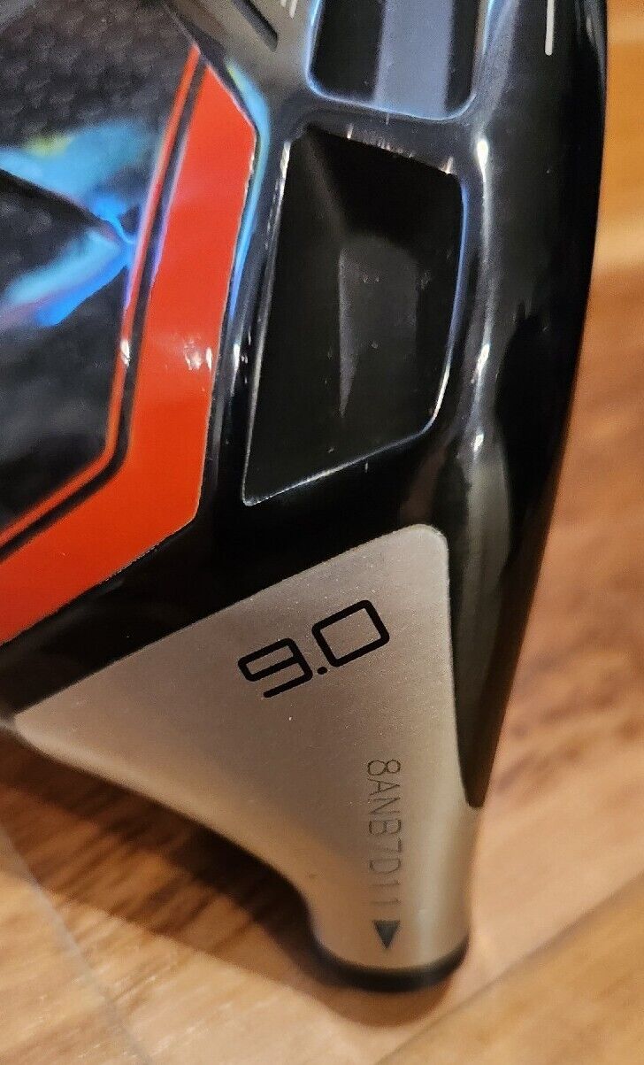 TAYLORMADE M6 9° DRIVER - Very Good Condition