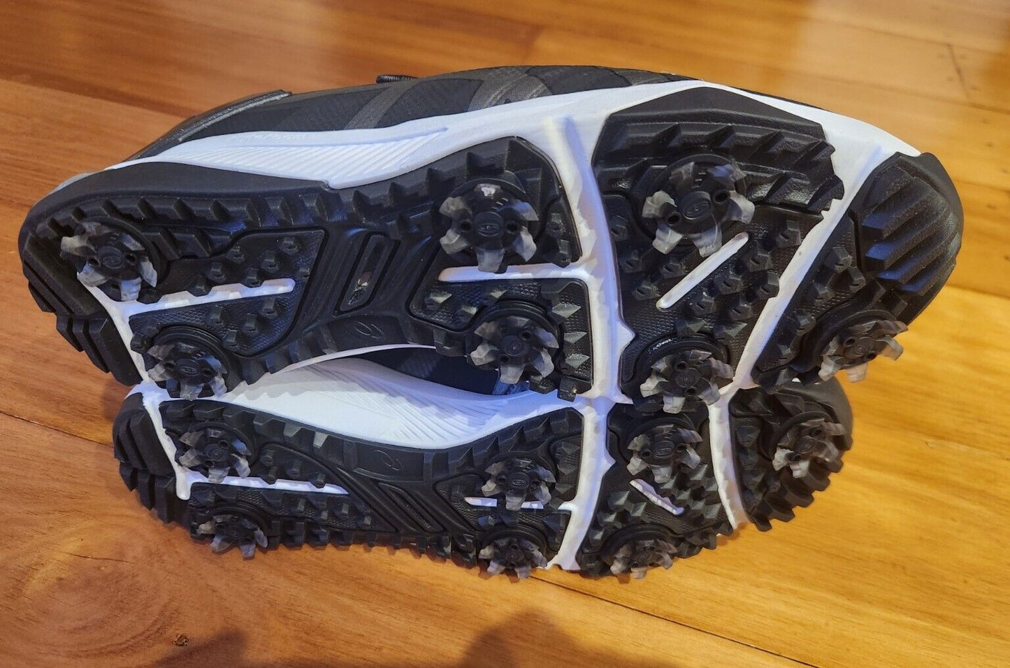 ASICS BOA Golf Shoes -  BLACK - SIZE 10 USA - EXCELLENT