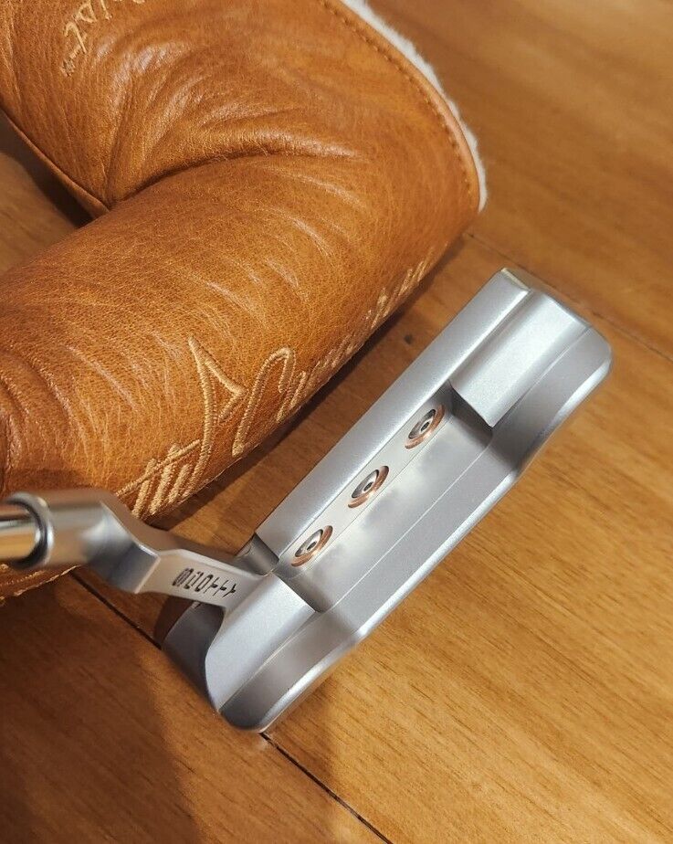 SCOTTY CAMERON NEWPORT HAND CRAFTED MILLED Titleist PUTTER - BUTTON BACK