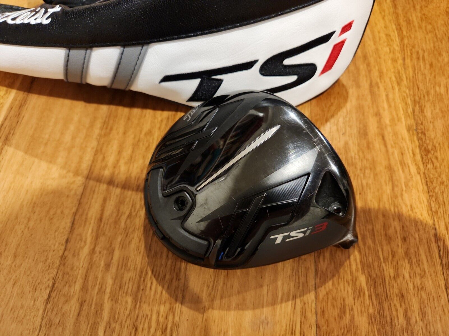 TITLEIST TSi3 9.0° - EXCELLENT CONDITION- DRIVER HEAD