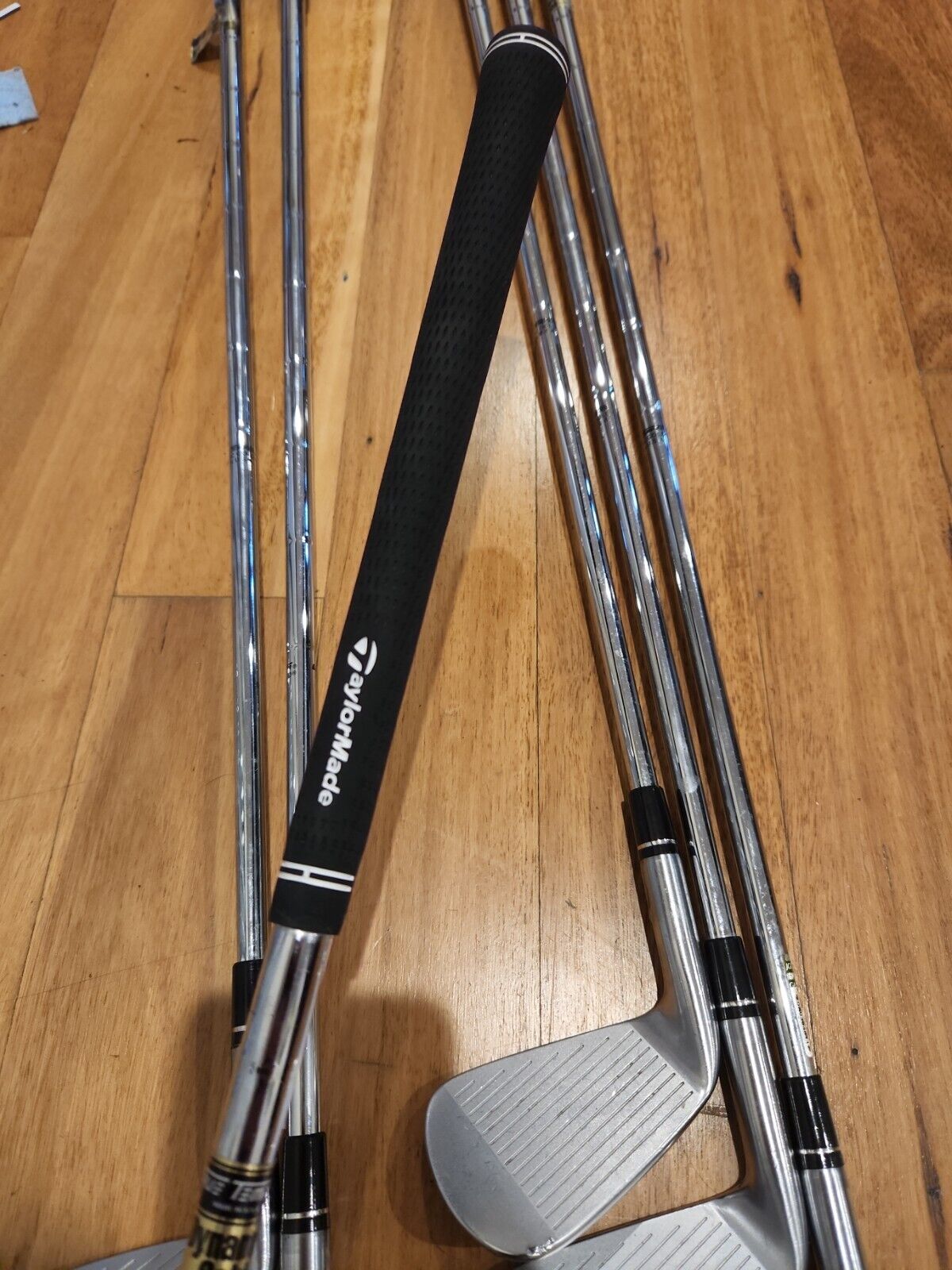 TAYLORMADE P.7MB P.7MC COMBO IRON SET - S300 Stiff Shafts 4i-9i