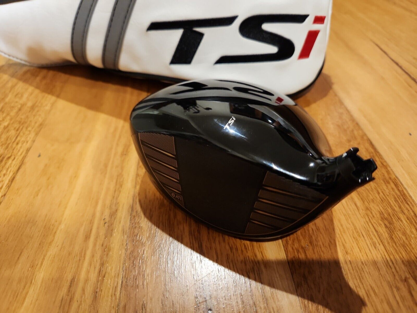 TITLEIST TSi4 9° - TOUR ISSUE T SERIAL- DRIVER HEAD