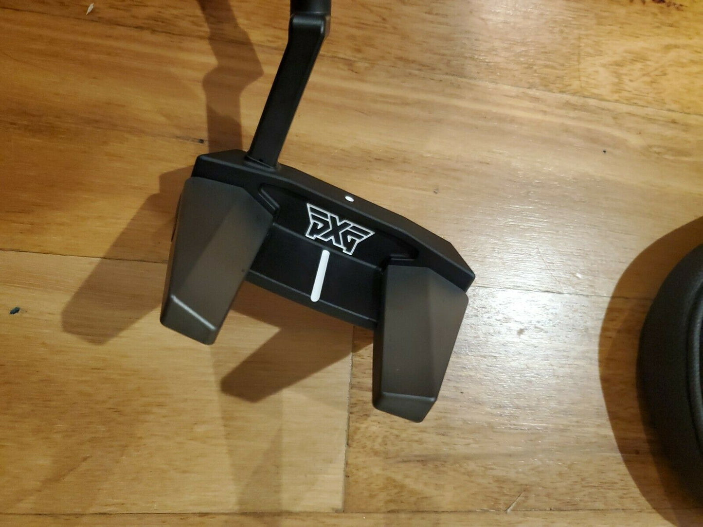 PXG BAT ATTACK 26 35.5" PUTTER - MINT CONDITION
