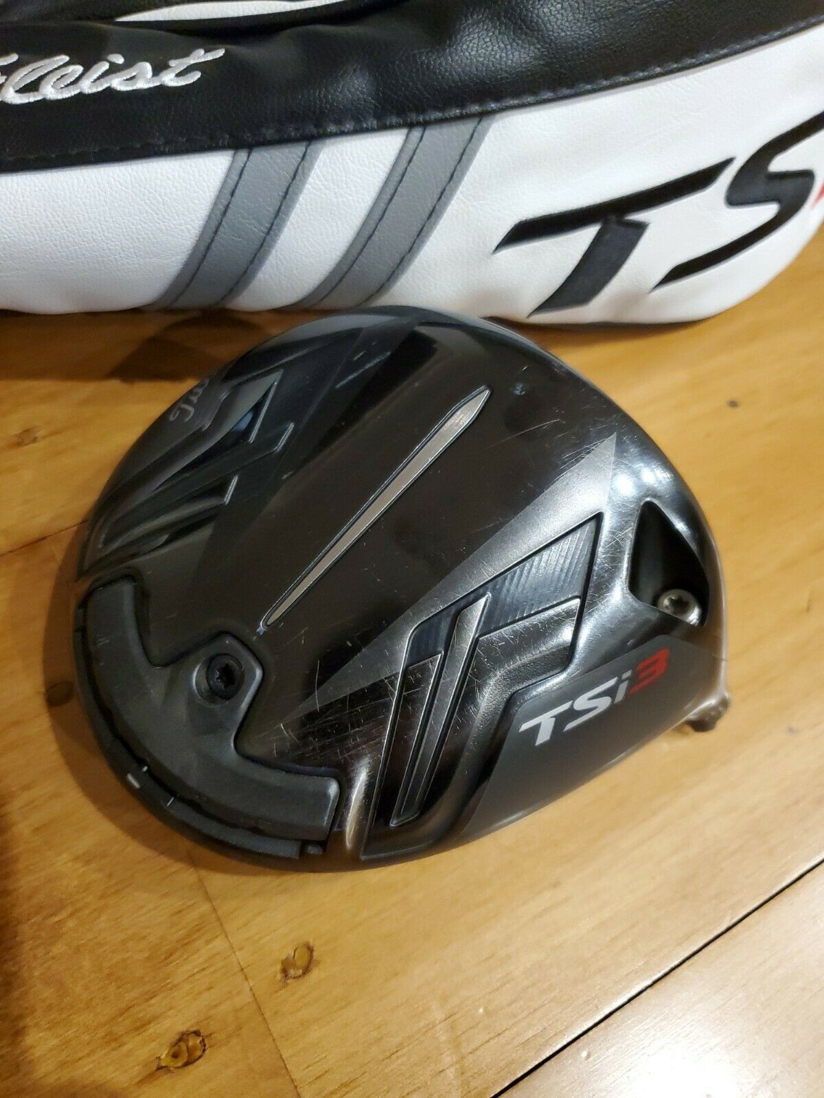 TITLEIST TSi3 9.0° - VERY GOOD CONDITION- DRIVER HEAD