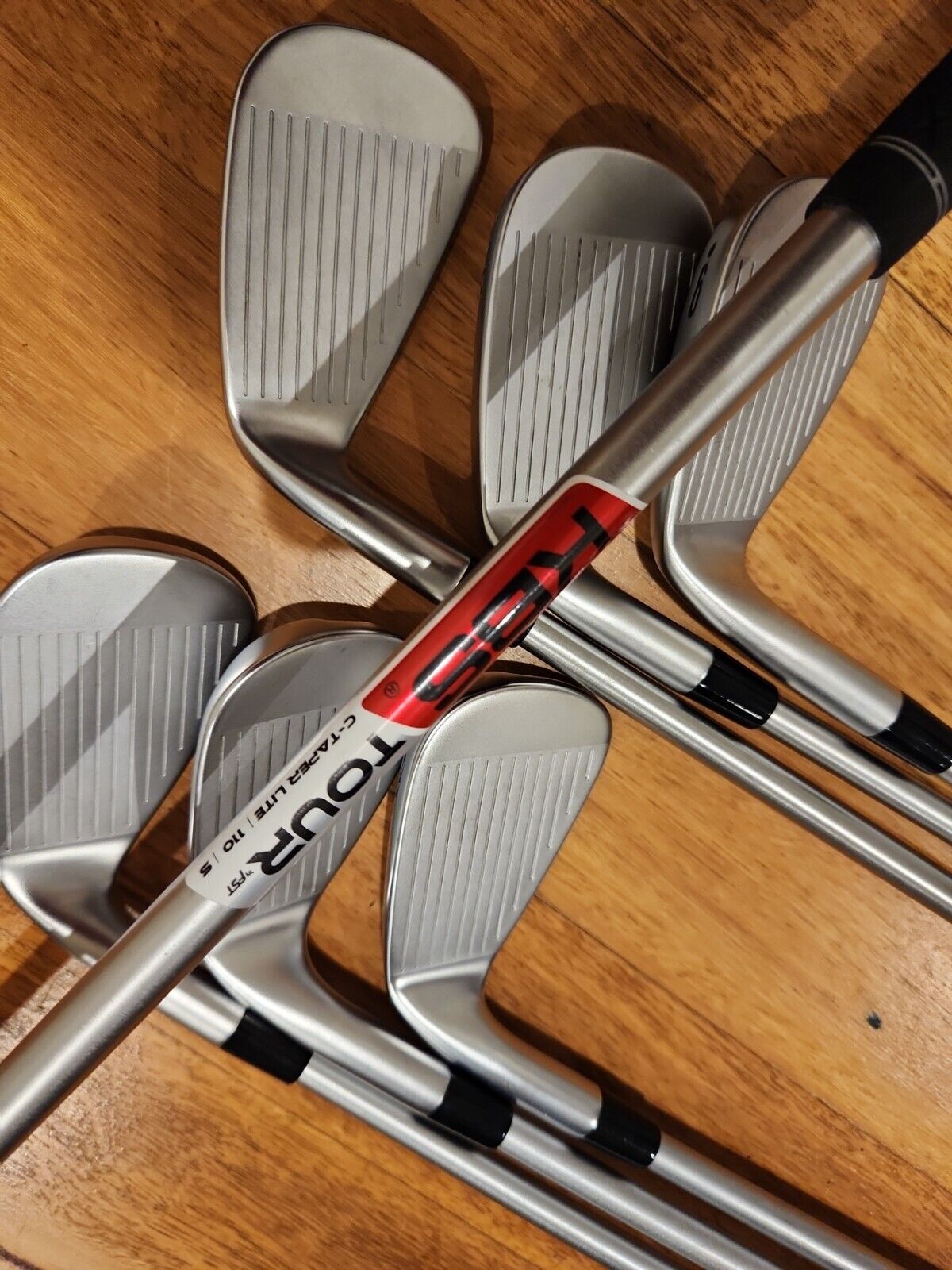 CALLAWAY APEX PRO  FORGED IRONS - 4I-PW - KBS C-Taper Lite 110 Stiff