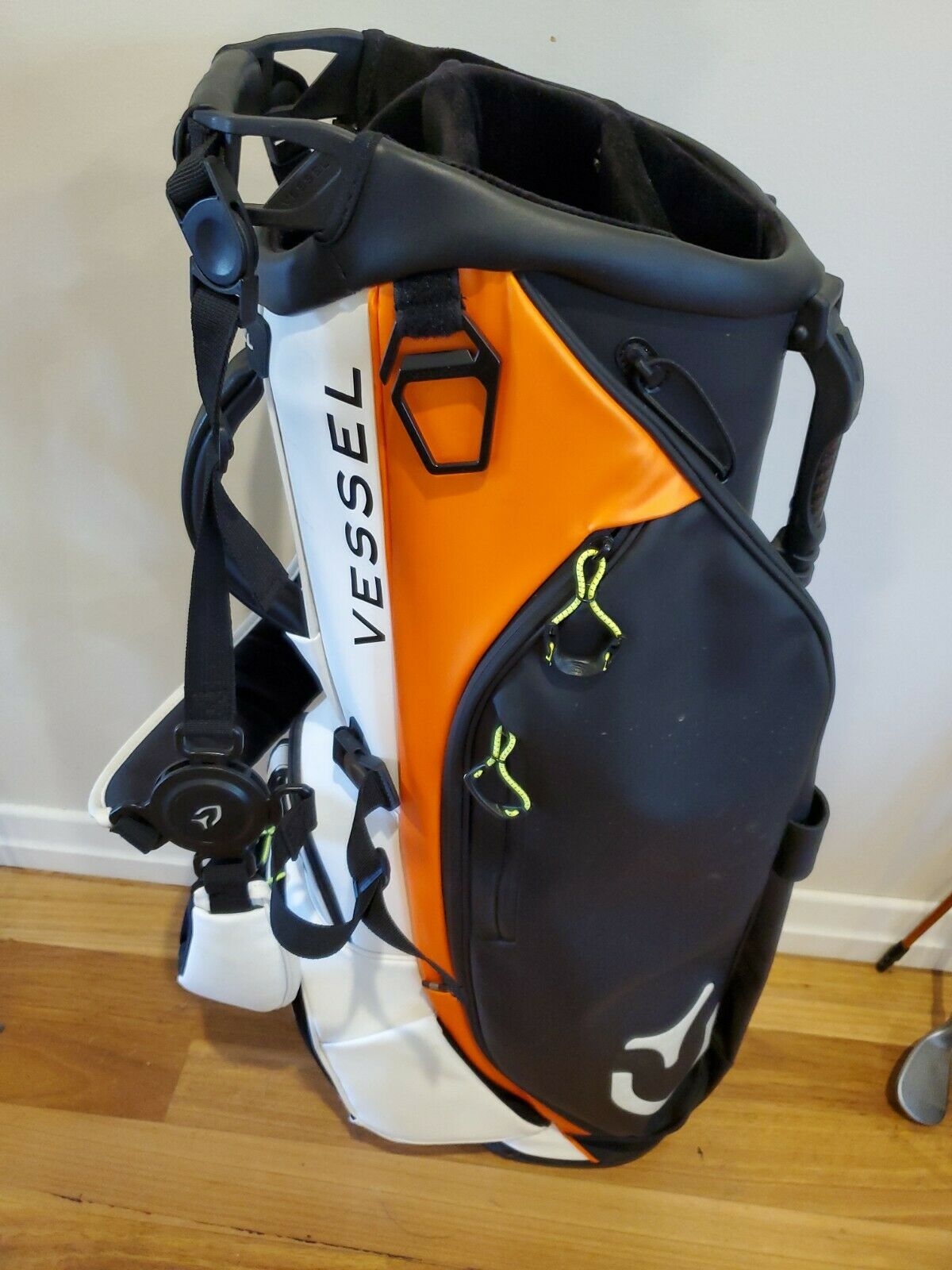 VESSEL GOLF CARRY STAND BAG