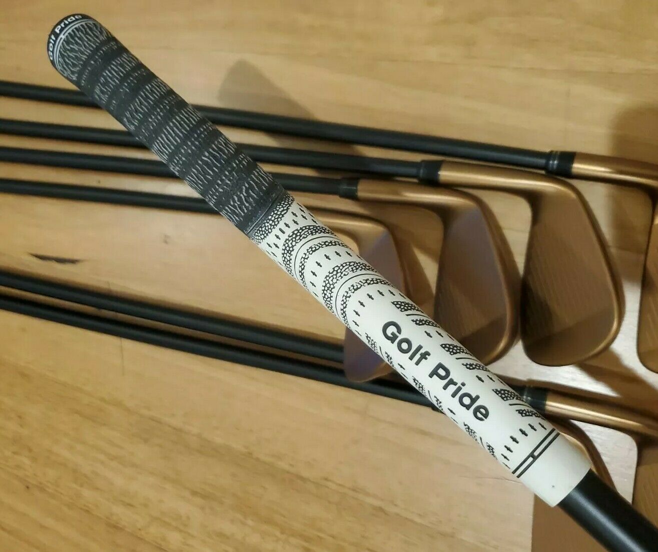COBRA KING TOUR MIM TECH COPPER IRONS 4-PW - KBS TGI 110 GRAPHITE SHAFTS
