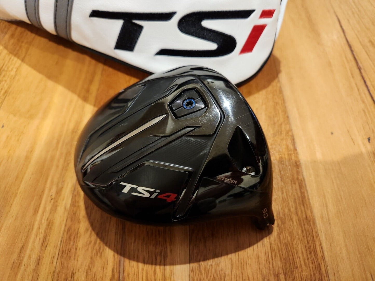 TITLEIST TSi4 9° - TOUR ISSUE T SERIAL- DRIVER HEAD