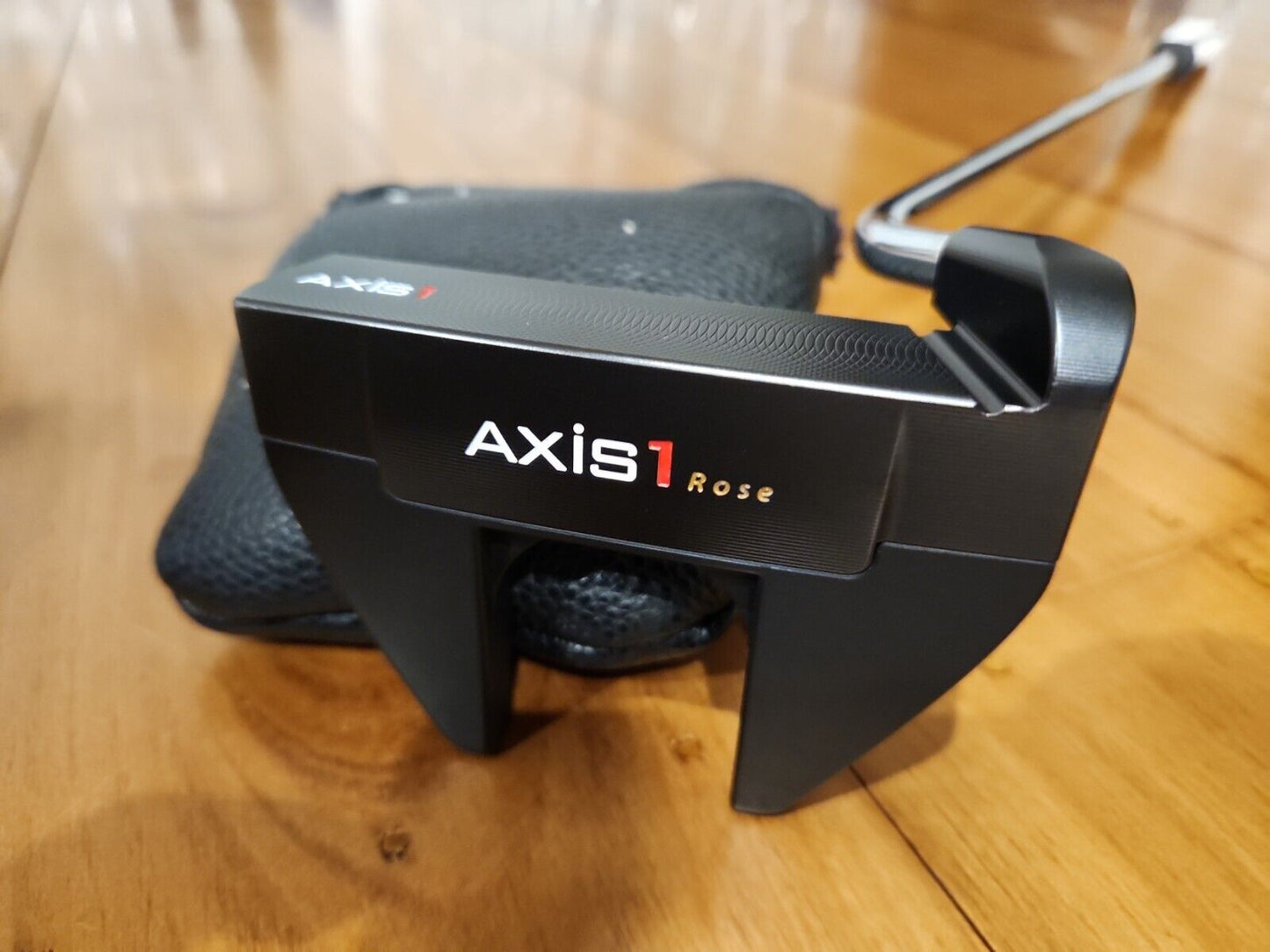AXIS 1 ROSE PUTTER - Mint Condition