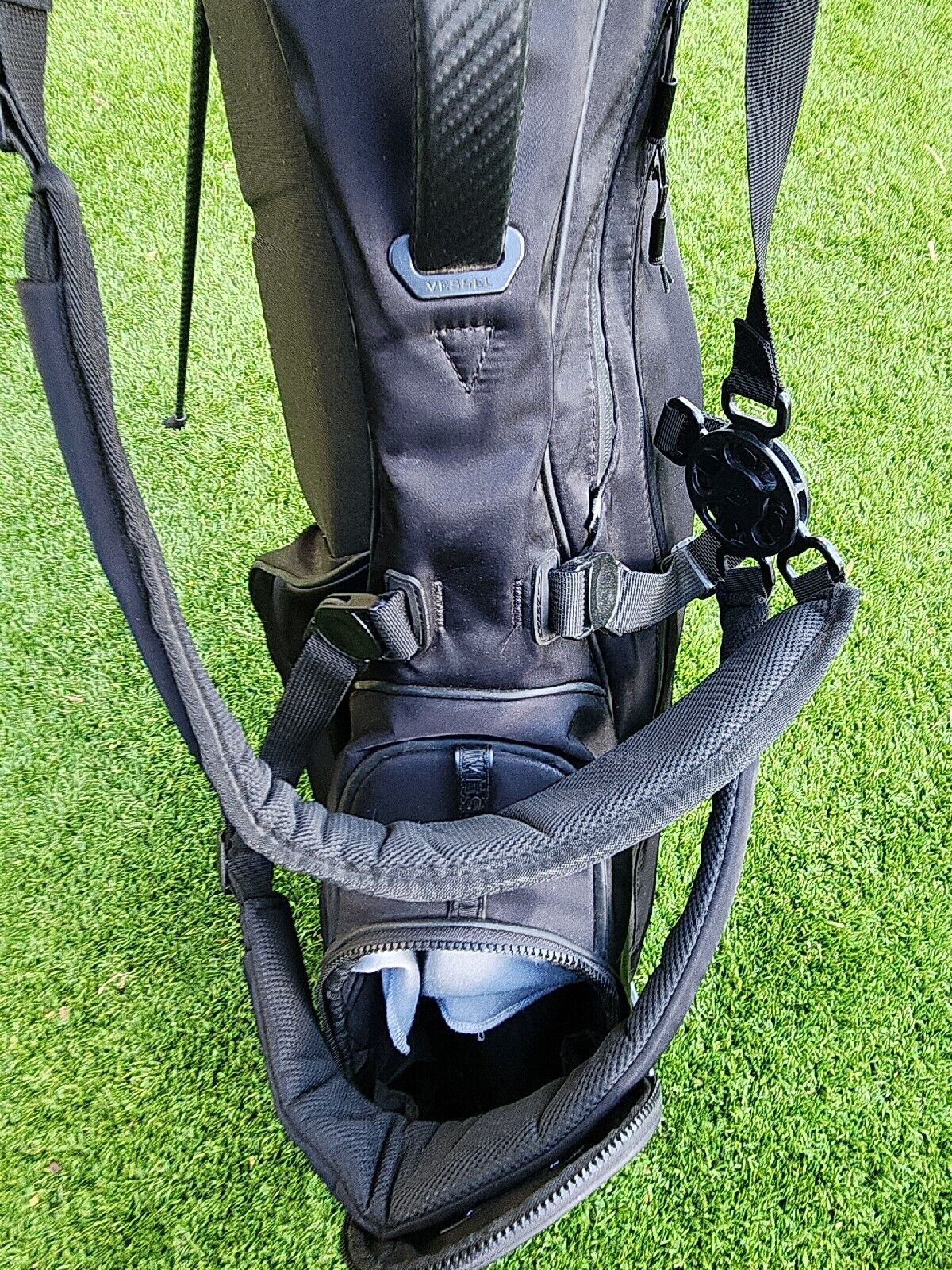 VESSEL GOLF CARRY STAND BAG - VERY GOOD CONDITION