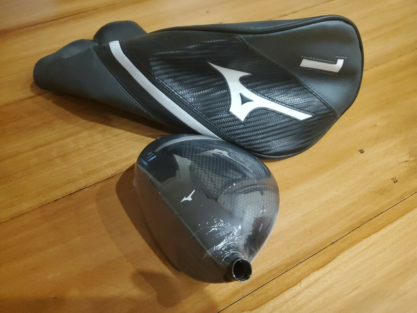 MIZUNO ST-Z 220 DRIVER 9.5* - CHOICE OF SHAFT - ACCRA - BRAND NEW