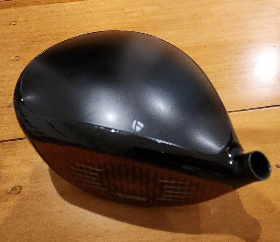 TAYLORMADE STEALTH PLUS 9° DRIVER TOUR ISSUE EXCELLENT CONDITION