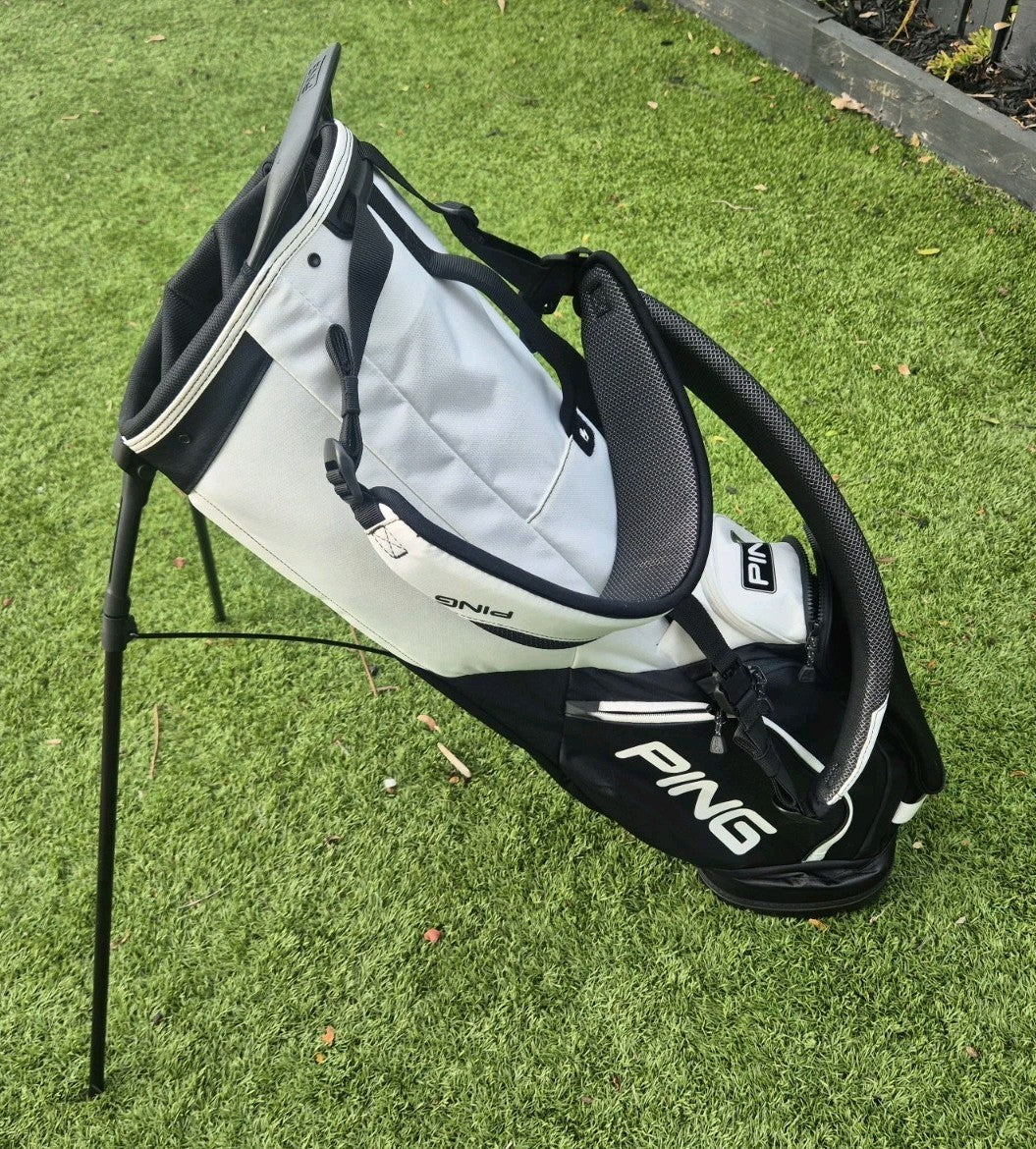 PING HOOFER LITE GOLF CARRY / STAND BAG ️1