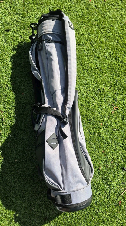 JONES PLAYERS SUNDAY TRAVEL GOLF CARRY / BAG  ️ 0