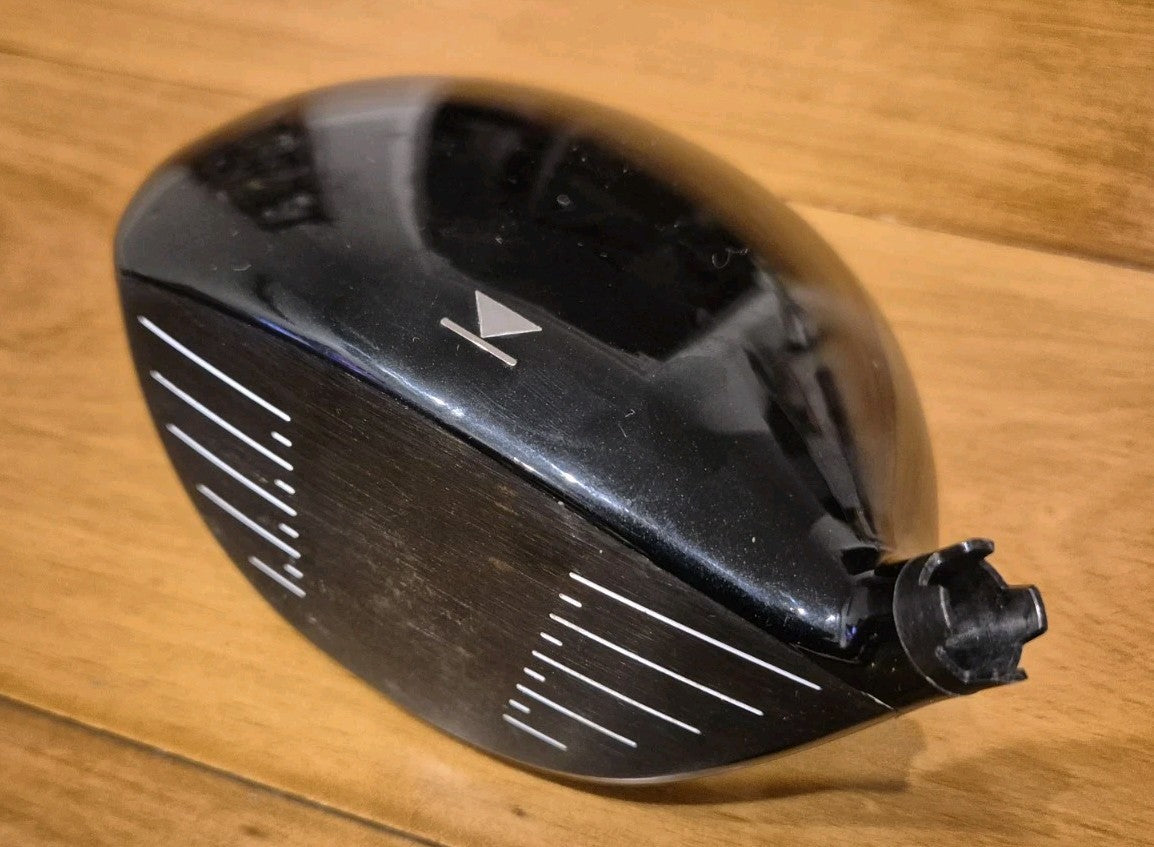 TITLEIST 910 D2 9.5° - TOUR ISSUE - DRIVER HEAD ONLY2