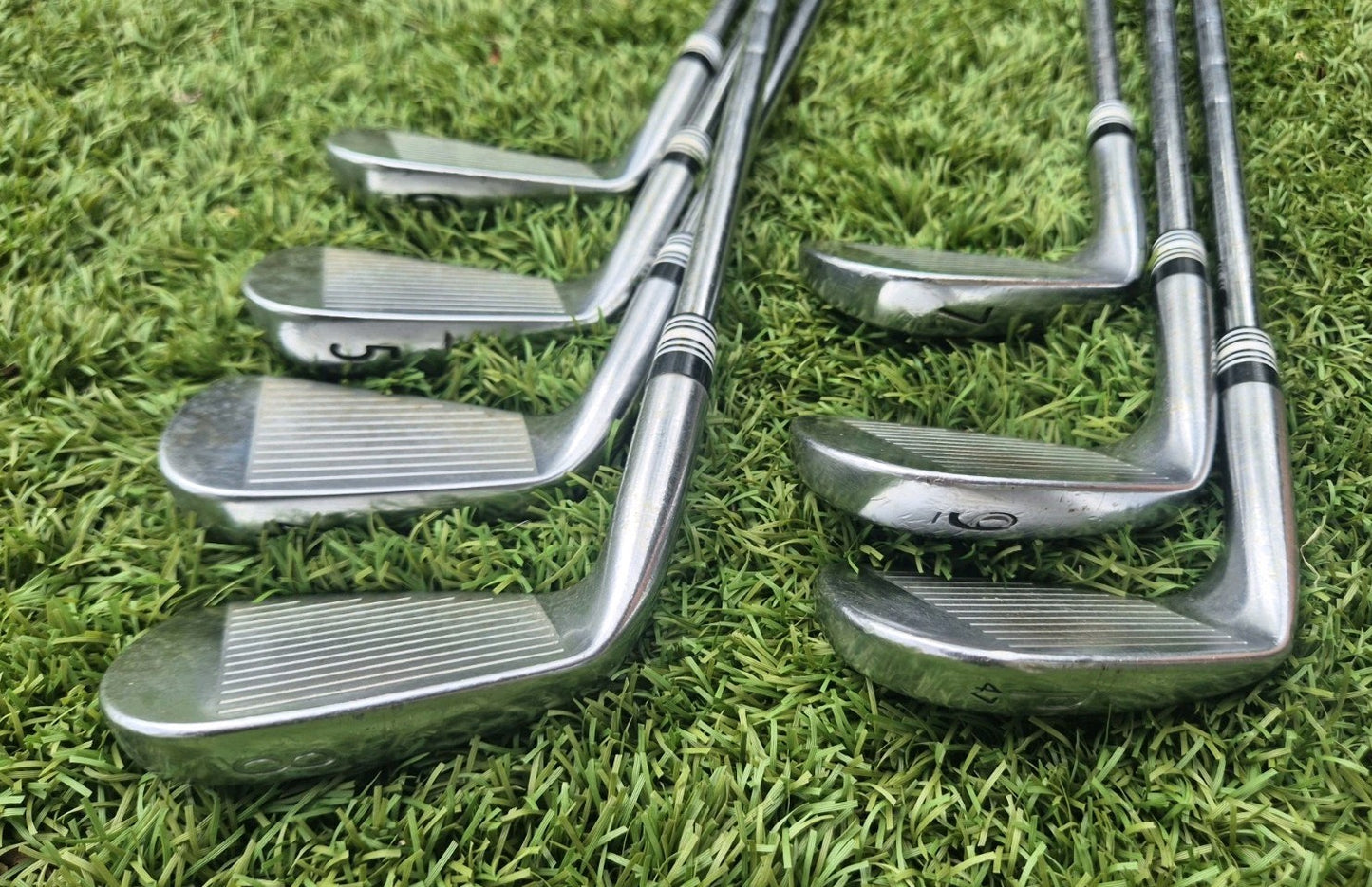TITLEIST 620CB FORGED IRONS IRONS 4-PW - KBS TOUR 130X EXTRA STIFF SHAFTS9