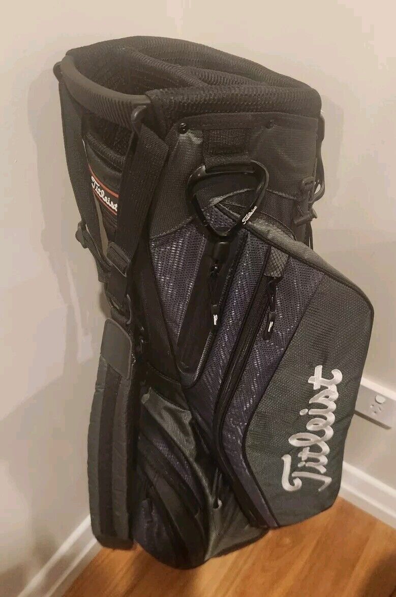 TITLEIST GOLF CART CARRY BAG CARBON PLAYERS BV VOKEY and OTHER BAGS